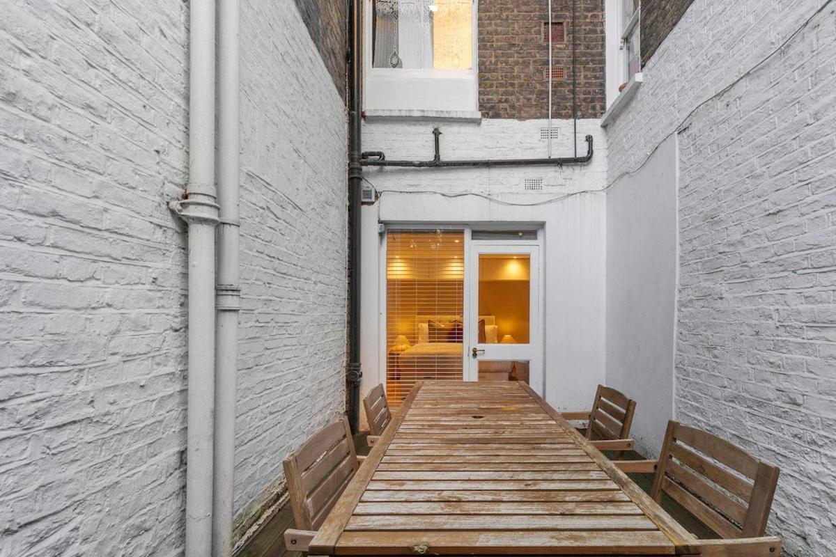 The Notting Hill Hideout
