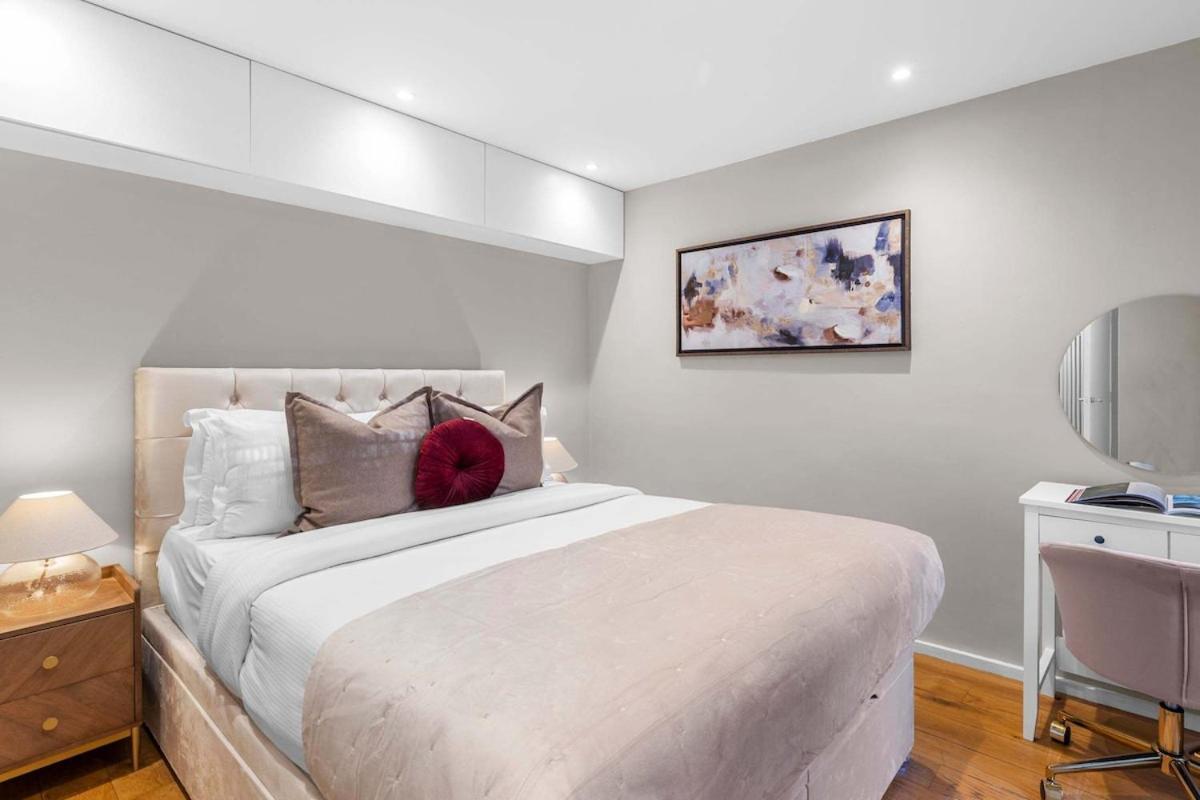 The Notting Hill Hideout Apartment London